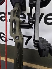 Mathews VXR 28