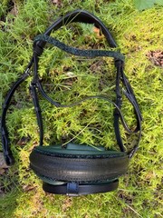 Otto Schumacher snaffle dressage bridle. Full size. Lightly used.