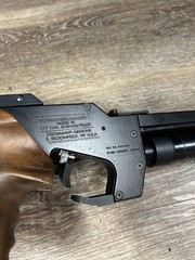 RARE CROSMAN / SKANAKER Model 88 Challenger .177 Co2 Pellet MATCH Pistol READ!