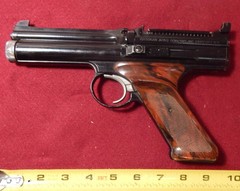 Very Nice Crosman First Variant Model 600 .22 Caliber Air Pistol Works Great!