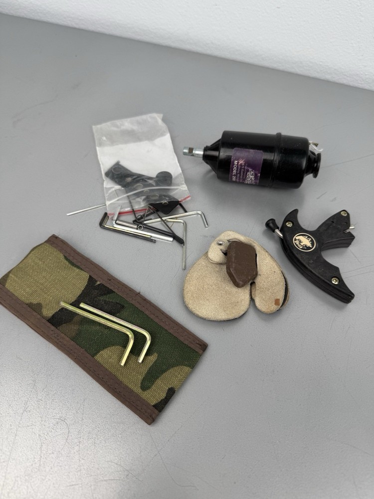 The Game Tracker Model 2500 Tracking Spool + Assorted Hunting Lot Tools Archery