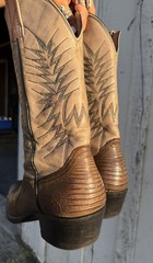 Nocona Boots Leather Western US 8.5D men’s/womens 10W rare vintage Cowboy boots