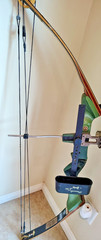 Vintage Martin Cougar Magnum M-15 Compound Bow by martin-w/5 Easton Arrows XX75