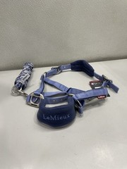 LeMieux Vogue Halter & Leadrope Powder Blue, Pony