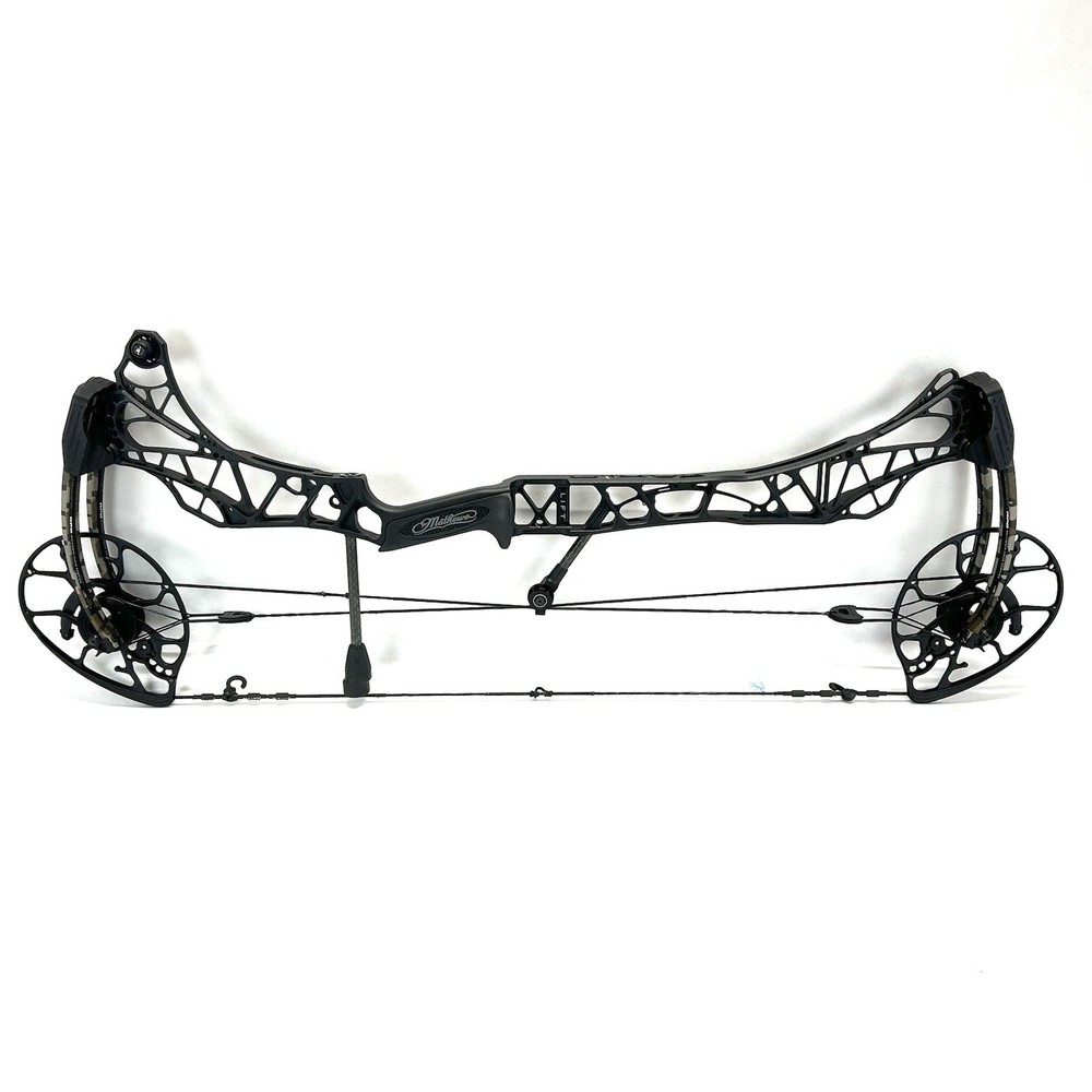 Mathews Lift 29.5 Bow RH 27″/ 65lbs. – Black and Mossy Oak Bottomlands