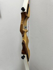 OMP Adventure 2.0 Recurve 48” 15# RIGHT Hand Bow