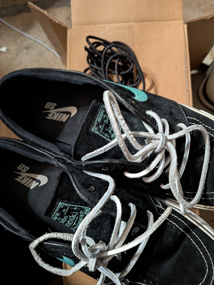 Nike SB Stefan Janoski Black Suede Skate Shoes Teal Swoosh US 8.5 D