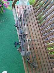 Horton High Country Camouflage Compound Bow/W Quiver and Bolts, Suitable for Men