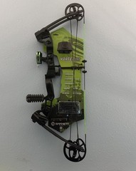 Barnett Vortex G3 Compound Bow Youth Right Hand 25-45 lbs Green Black 33″