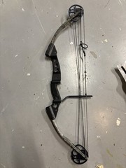 Browning Micro Midas 3 Youth Compound Bow Camouflage Black