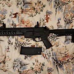 Factory Refurbished Umarex StrikeForce 4.5MM CO2 Full Auto BB Gun Carbine