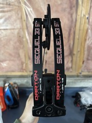 Darton Sequel 33 ST2 RH Compound Bow 70-80lb