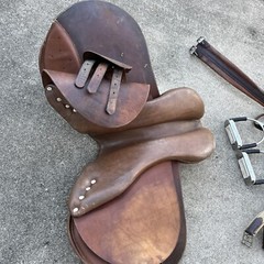 RARE ZALDI Close Contact Saddle – Bentley II – 17″ – Quality Leather – Spain