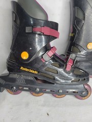 Rollerblade AstroBlade Adult Size 10 InLine Skates Astro Blade Black Purple