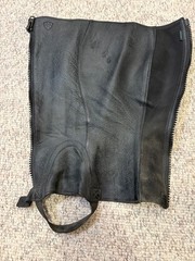 Ariat Breeze Half Chap. Size XL. Black. Style #10005943