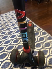 Allek Kick Scooter B03, Lean ‘N Glide 3-Wheeled Push Scooter with Extra Wide …