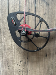 Bowtech Invasion CPX RH Ready to Hunt Package 70# 26-30″ 343fps!