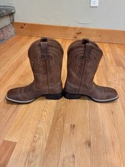 Ariat Men’s Brown Pull-On Cowboy Boots US 8.5 D Style 10061196