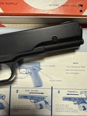MARKSMAN .177 BB , Pelllet or Dart Repeater Air pistol with manual