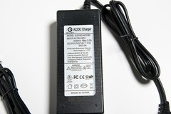 24V 3 amp High End DC Charger AV Plug f gel SLA AGM battery electric