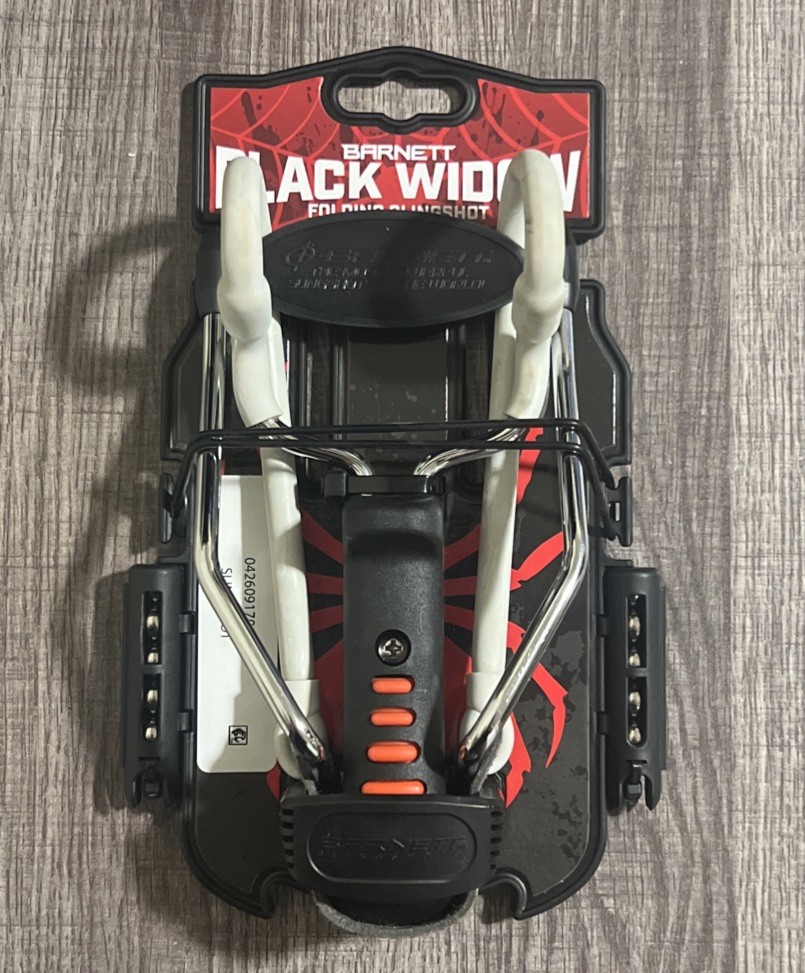 New Barnett Black Widow Folding Slingshot Soft Touch Grip & Magnum Power Bands