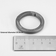 EDC Titanium Alloy Porable Keychain Ring Carabiner Key Belt Waist Hanging Buckle