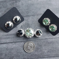 Celadon Green English Collar Magnetic brooch and matching 2 pairs of earrings.