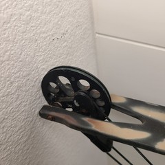 Vintage Bear First Strike XL Archery Compound Bow Camo
