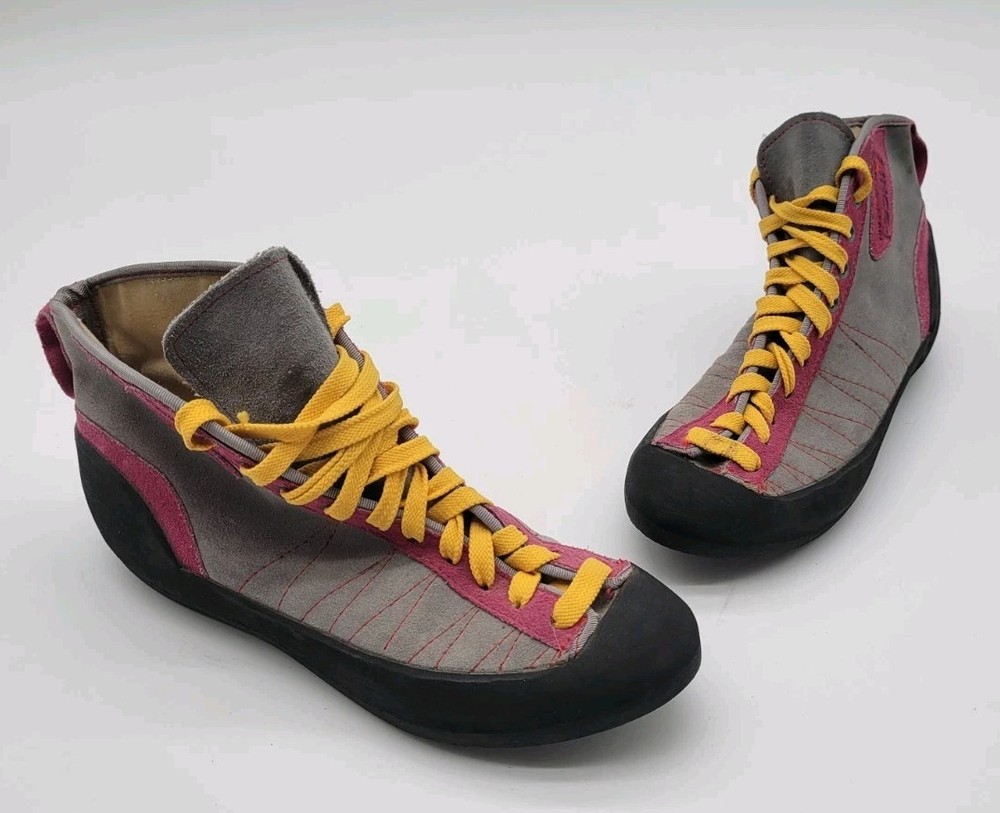 Vintage Boreal «Lince» climbing shoes, a classic model popular in the 80s EU 39