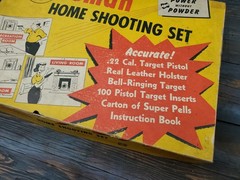 VTG Crosman Home Shooting Set 116k Crosman «22» Pellet Gun