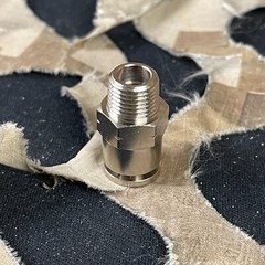 NEW 32 Degrees Macroline Kit – 1 Straight Fitting, 1 90 Fitting, & 3′ Black Line