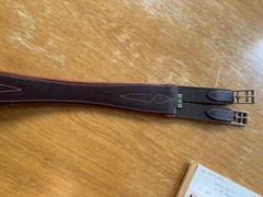 BNWT Devoucoux Allure Hunter Girth – 50″ – 125 CM