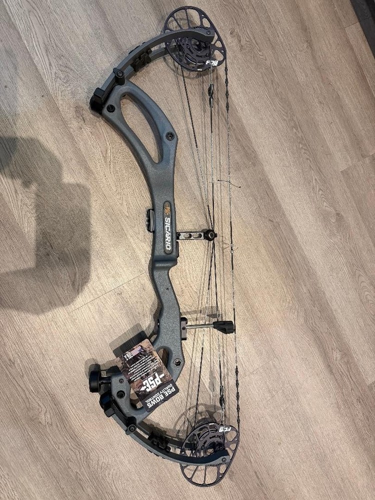 PSE Sicario 33 FDS 70 Pound Right Hand Charcoal Carbon Hunting Bow New