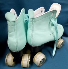 Nattork Mint Green Roller Skates Women 7.5