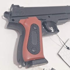 UKARMS 9MM RUGER REPLICA Airsoft PISTOL bbs Included