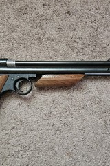 Vintage Crosman Home Shooting Set Crosman «22» Pellet Gun in CIB