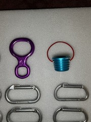 Lot 13 Vintage Chouinard Carabiners 2100 Kg 2000KG Lowe Tuber , Black Diamond