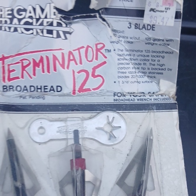Game Tracker Terminator 125 3 Blade Broadhead 125 Grain 11/32 Silver 3-B