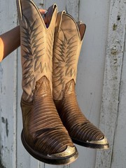 Nocona Boots Leather Western US 8.5D men’s/womens 10W rare vintage Cowboy boots