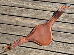 Devoucoux Light Brown Padded Belly Guard Stud Jump Girth – 50″-125cm – Light Use