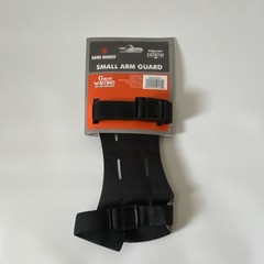 Game Winner Small Armguard Ambidextrous Youth Black Camouflage FSGWAR3027