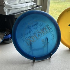 Latitude 64 Gold Fuse Midrange Disc Yellow Enhanced Grip 5 6 -1 0