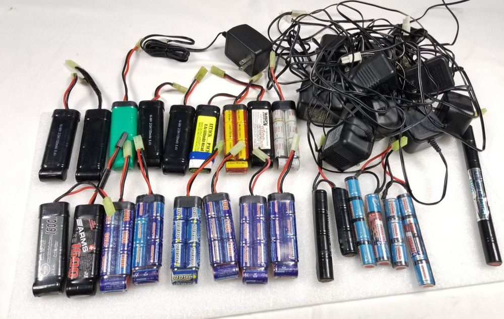 21x 8.4 NIMH Batteries + Chargers for Airsoft AEG / RC Car Untested