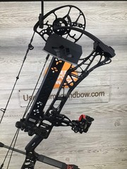 Used Mathews Lift X 29.5 Right Hand Black Bow 29/70 Package