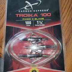 Carbon Express Troika 100 Fixed 3 blade bow arrow