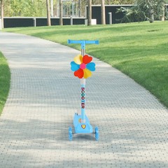 Scooter for Kids 3 Light Up Wheels Kids Kick Scooter Adjustable Foldable Blue