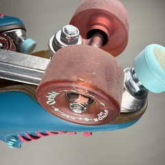 Riedell Womens Outdoor Roller Skates Quad Orbit Size 7 Lagoon Multi Blue Pink