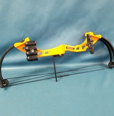 Bear Archery Brave Youth Compound Bow For Beginners Age 8+