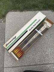 Browning Vintage NOS Aluminum Arrow Set of 12, 6 Field Tips & 6 Broadheads