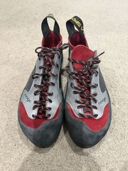 La Sportiva Nago Vibram Xsedge Lace Italy Climbing Shoes 42 Womens 10 Mens 9